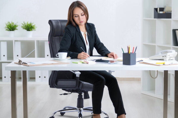 Prolonged Slumped Sitting Causes Neck Pain & Increased Axioscapular Muscle Activity in Healthy Subjects
